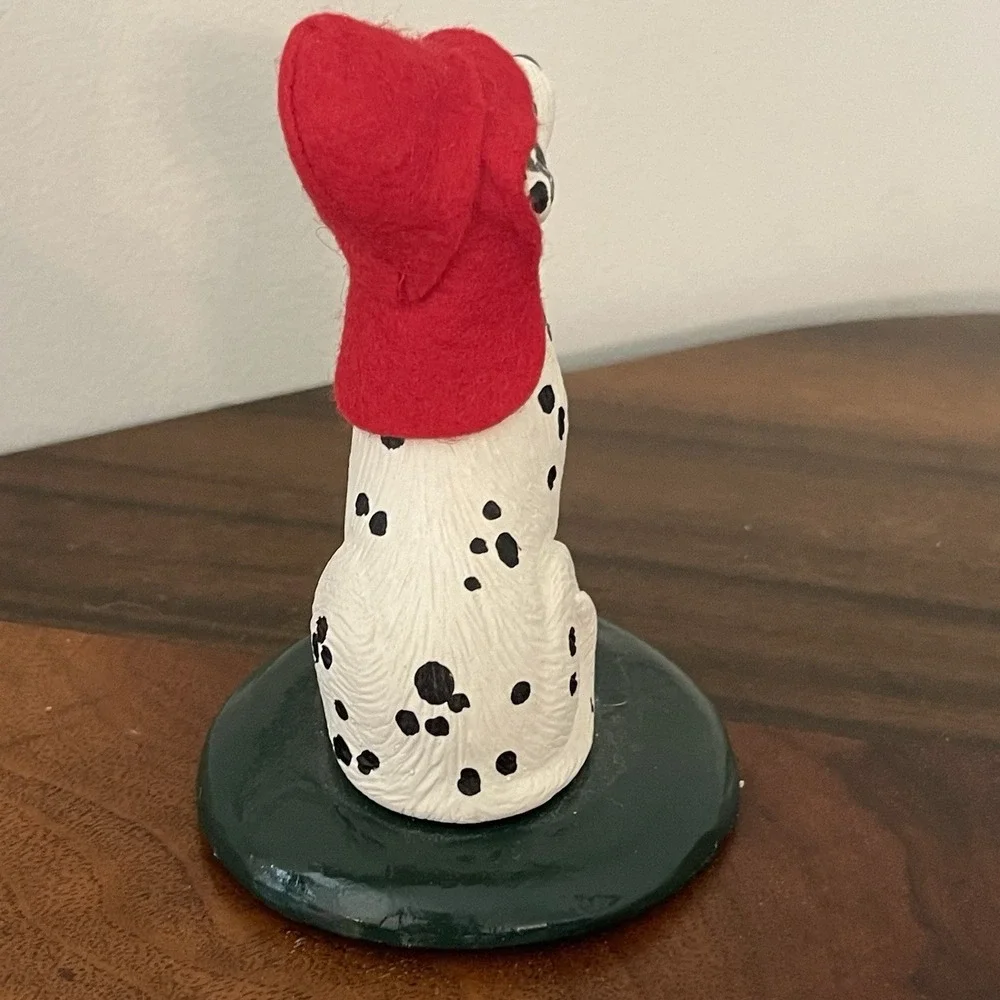 Byers Choice Caroler Animal Series Dalmation Christmas Fireman Puppy Dog